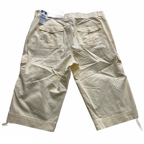 Gloria Vanderbilt yellow shorts stretch mid rise - Picture 3 of 13